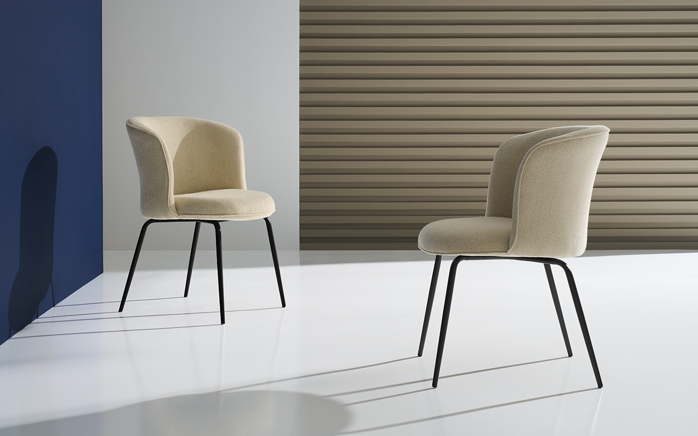 fauna-guest-chair