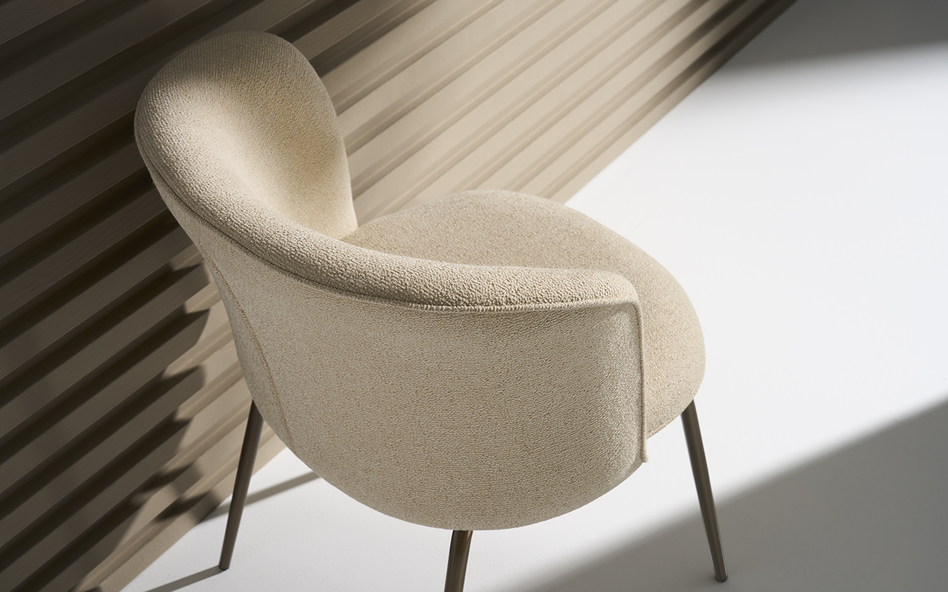 fauna-guest-chair